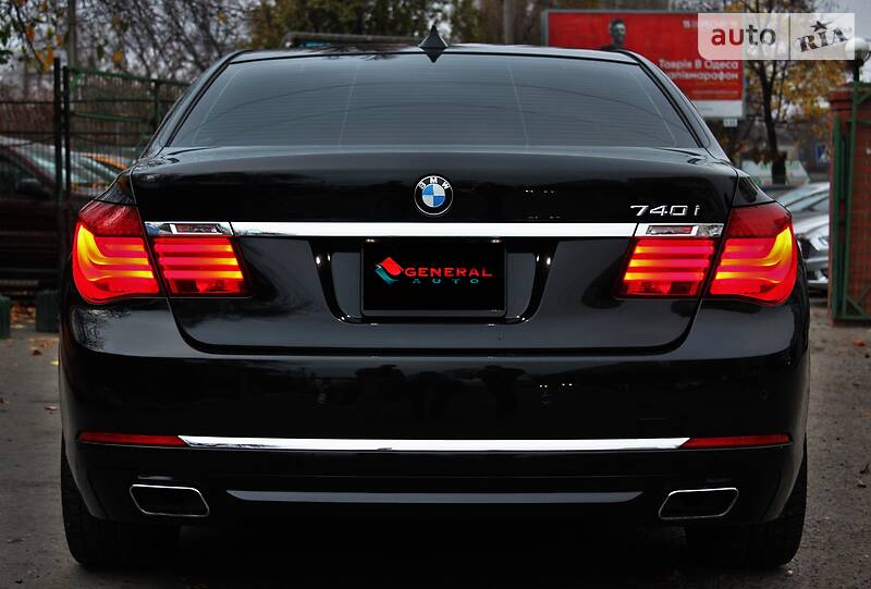 Седан BMW 7 Series 2013 в Одесі