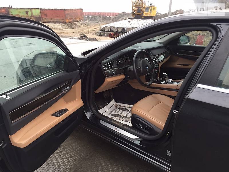 Седан BMW 7 Series 2013 в Одесі