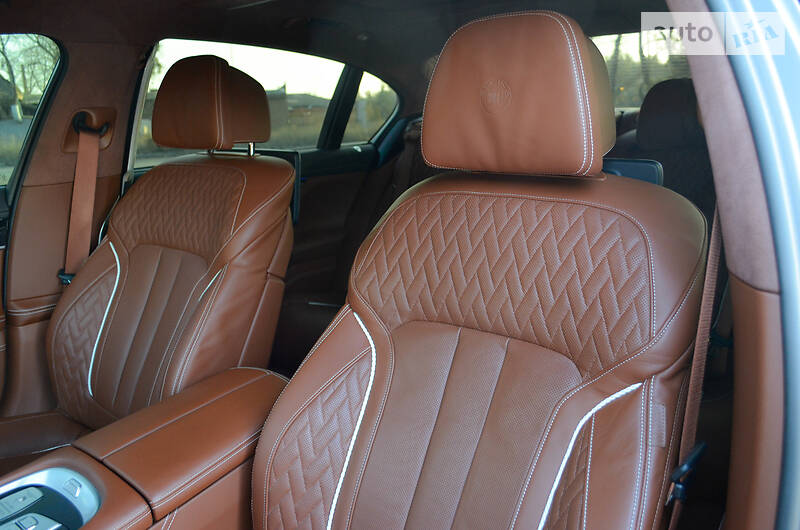 Седан BMW 7 Series 2016 в Києві