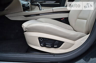 Седан BMW 7 Series 2011 в 