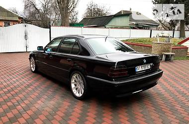 Седан BMW 7 Series 1996 в 