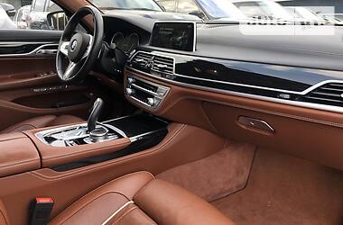 Седан BMW 7 Series 2017 в Киеве