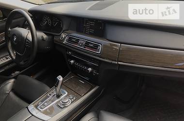 Седан BMW 7 Series 2011 в Виннице