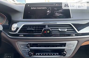 Седан BMW 7 Series 2019 в 