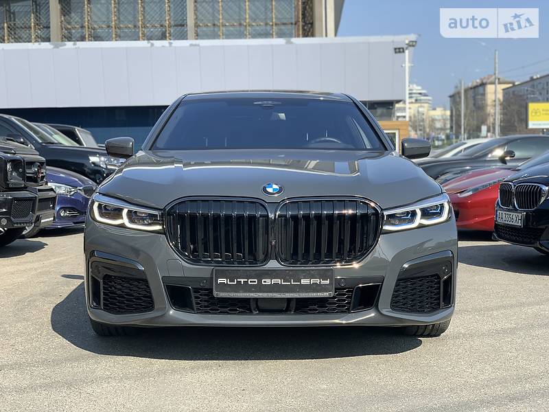 Седан BMW 7 Series 2019 в 