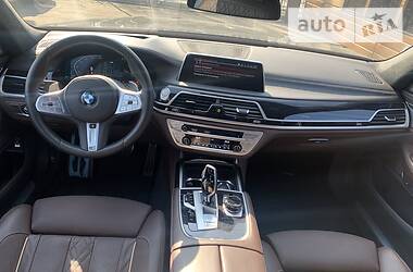 Седан BMW 7 Series 2019 в 