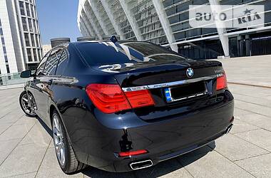 Седан BMW 7 Series 2011 в 