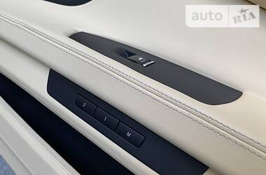 Седан BMW 7 Series 2011 в 