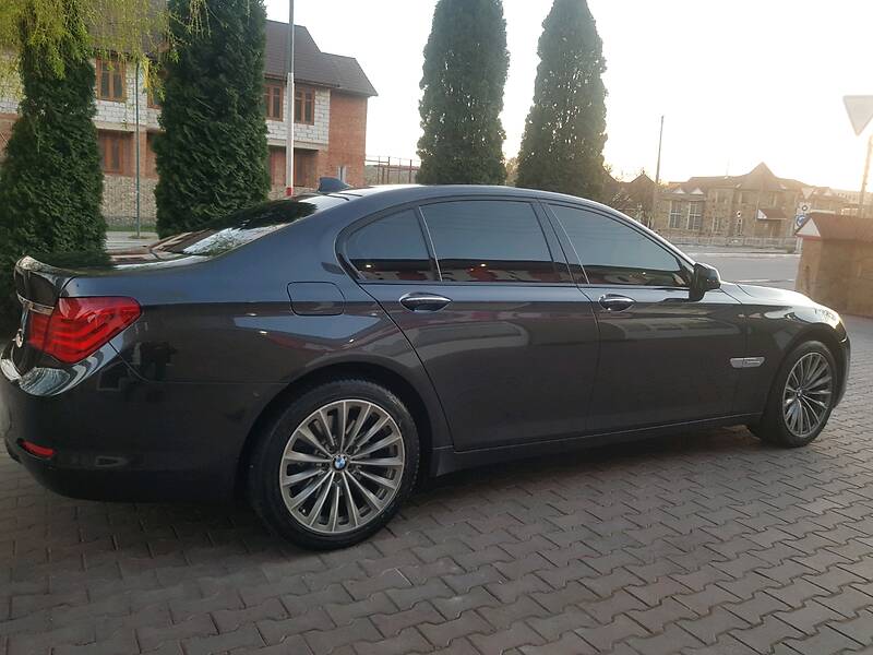 Седан BMW 7 Series 2009 в Вінниці