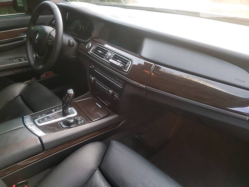 Седан BMW 7 Series 2009 в Вінниці