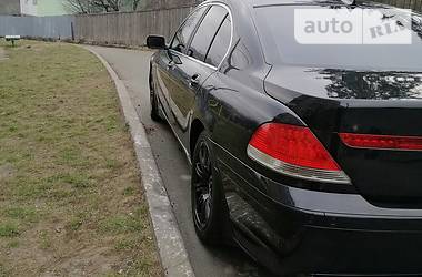 Седан BMW 7 Series 2002 в 
