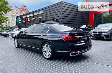 Седан BMW 7 Series 2017 в Одессе