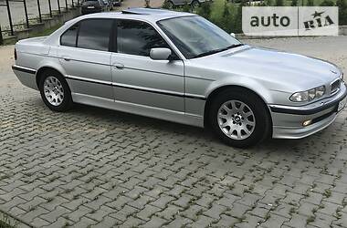 Седан BMW 7 Series 2001 в Черновцах