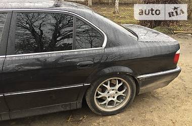 Седан BMW 7 Series 1997 в 