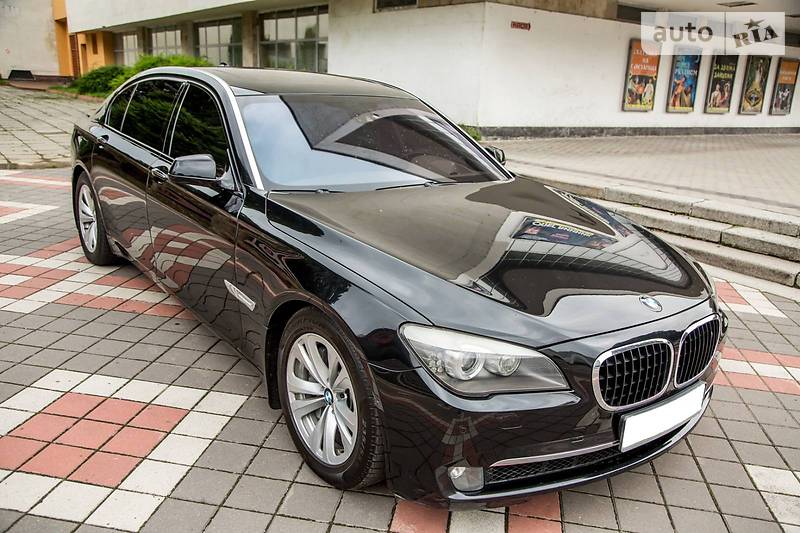 Седан BMW 7 Series 2008 в 