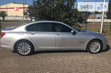 BMW 7 Series 2011