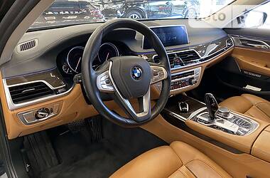 Седан BMW 7 Series 2016 в Одесі