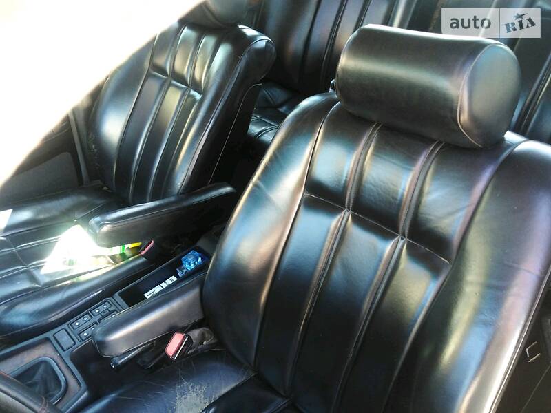 Седан BMW 7 Series 1987 в Одессе