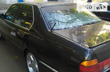 Седан BMW 7 Series 1992 в Одессе