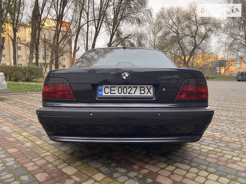 Седан BMW 7 Series 2001 в Черновцах