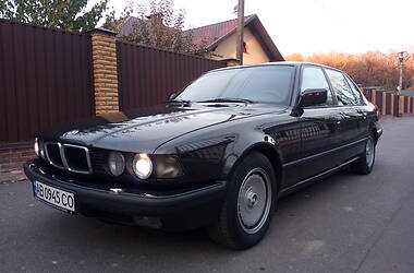 Седан BMW 7 Series 1991 в 