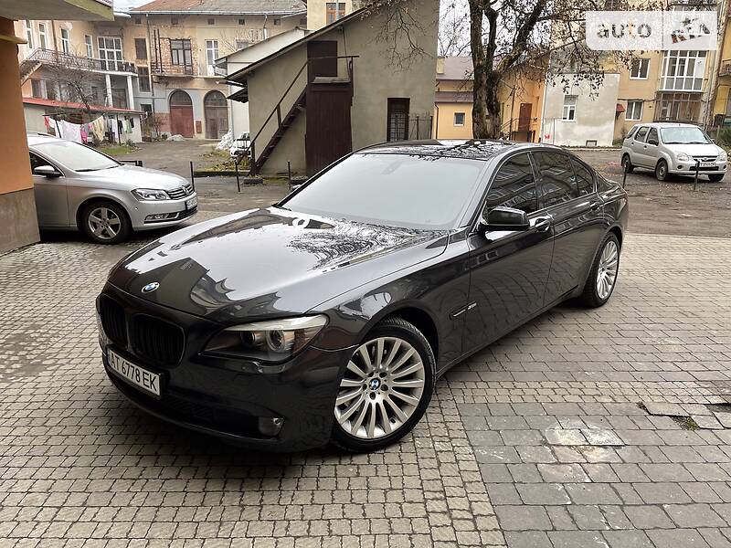 Седан BMW 7 Series 2011 в Ивано-Франковске