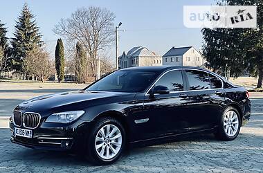 Седан BMW 7 Series 2015 в Дубно