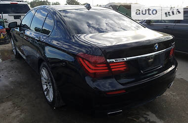 Седан BMW 7 Series 2015 в Виннице