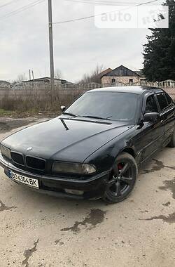 Седан BMW 7 Series 1995 в Чорткові