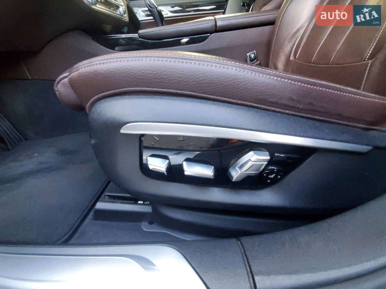 2015 BMW 7er - мініатюра 27