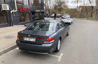 Седан BMW 7 Series 2002 в Луцке