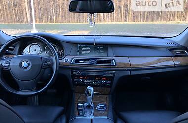 Лімузин BMW 7 Series 2011 в Чернівцях