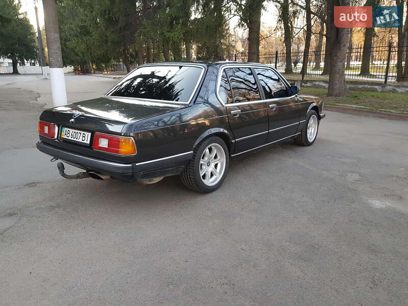 Седан BMW 7 Series 1985 в Виннице фото 9 Седан BMW 7 Series 1985 в Виннице