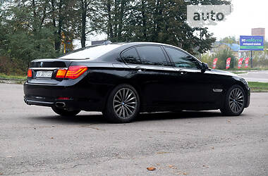 Седан BMW 7 Series 2011 в Киеве