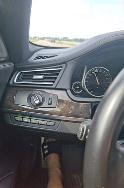 Седан BMW 7 Series 2014 в Киеве