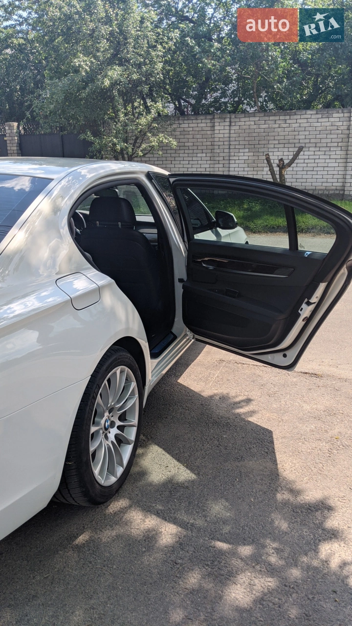 2015 BMW 7er - мініатюра 17