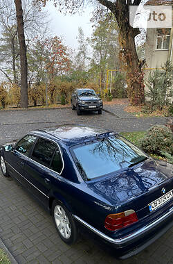 Седан BMW 7 Series 2001 в Черкассах