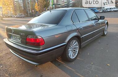 Седан BMW 7 Series 1995 в Ровно
