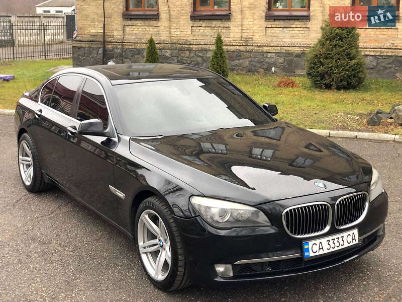 Седан BMW 7 Series 2012 в Черкасах