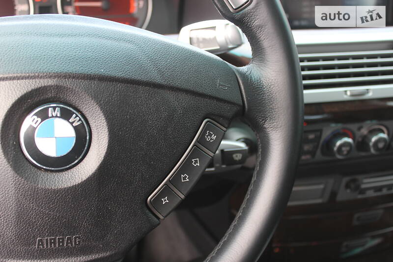 Седан BMW 7 Series 2005 в Днепре
