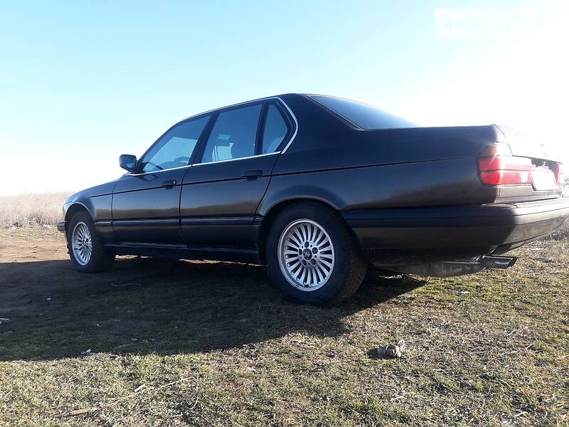 Седан BMW 7 Series 1987 в Одессе
