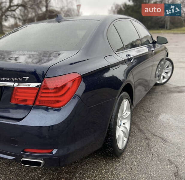 Седан BMW 7 Series 2010 в Кропивницком фото 23 Седан BMW 7 Series 2010 в Кропивницком