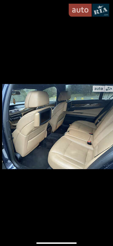 Седан BMW 7 Series 2010 в Кропивницком фото 35 Седан BMW 7 Series 2010 в Кропивницком