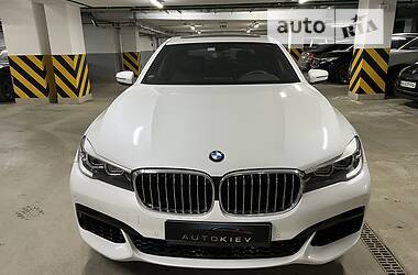 Седан BMW 7 Series 2017 в Киеве