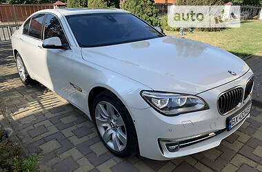 Седан BMW 7 Series 2015 в Хмельницькому