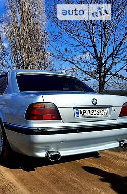 Седан BMW 7 Series 1995 в Гайсине