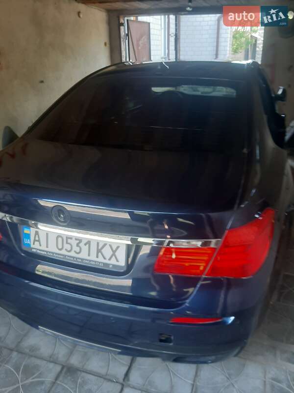 Седан BMW 7 Series 2011 в Киеве