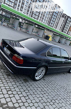 Седан BMW 7 Series 1999 в Івано-Франківську