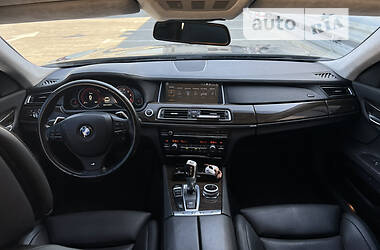 Седан BMW 7 Series 2009 в Києві
