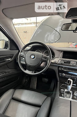 Седан BMW 7 Series 2014 в Одесі